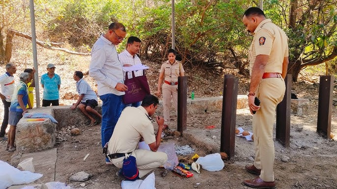 पैशांचा पाऊस पाडणाऱ्यांचा ग्रामस्थांनी उधळला डाव, अघोऱ्यांचा ‘रात्रीस खेळ’, जिवंत व्यक्तीला कपड्यात बांधून…. 