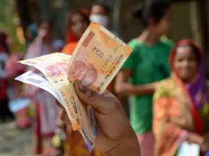 एका क्लिकवर पीएफचे पैसे बँक खात्यात जमा होणार; मर्यादा किती असणार? सरकाराने केली ही तयारी