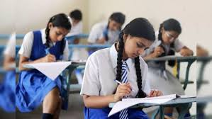 दहावी-बारावीच्या परीक्षांच्या महिनाभरआधी नवा वाद, परीक्षा केंद्रांनी बोर्डाकडे केली ‘अशी’ मागणी