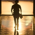 2026 चा सर्वात मोठा फ्लॉप चित्रपट, थिएटरमध्ये कंटाळले लोक, निर्मात्यांचं झालं मोठं नुकसान, OTT वर येताच ठरला ब्लॉकबस्टर